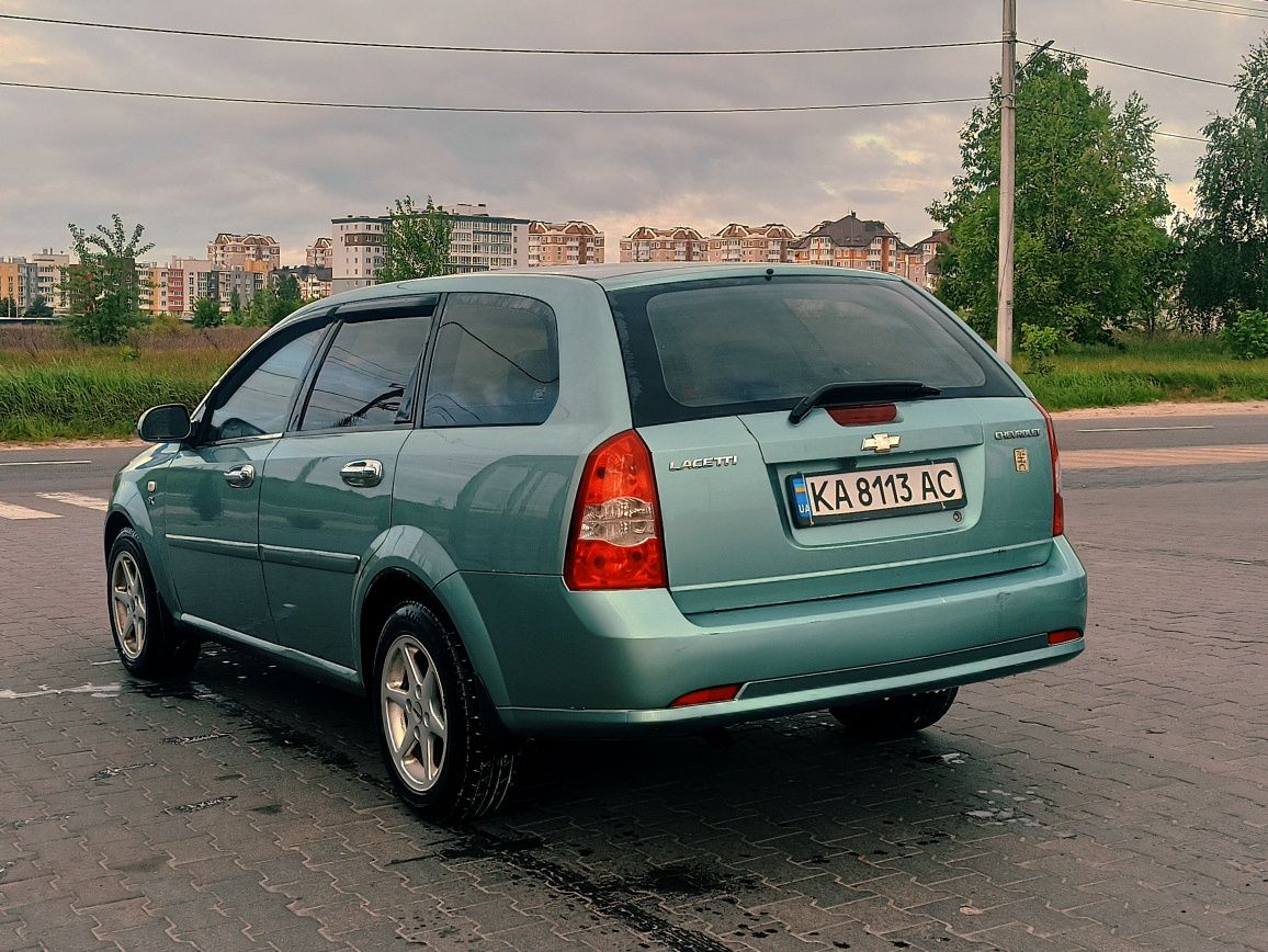 Продаю Chevrolet Lacetti