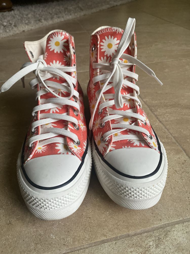 Converse 39 w stokrotki kwiatki