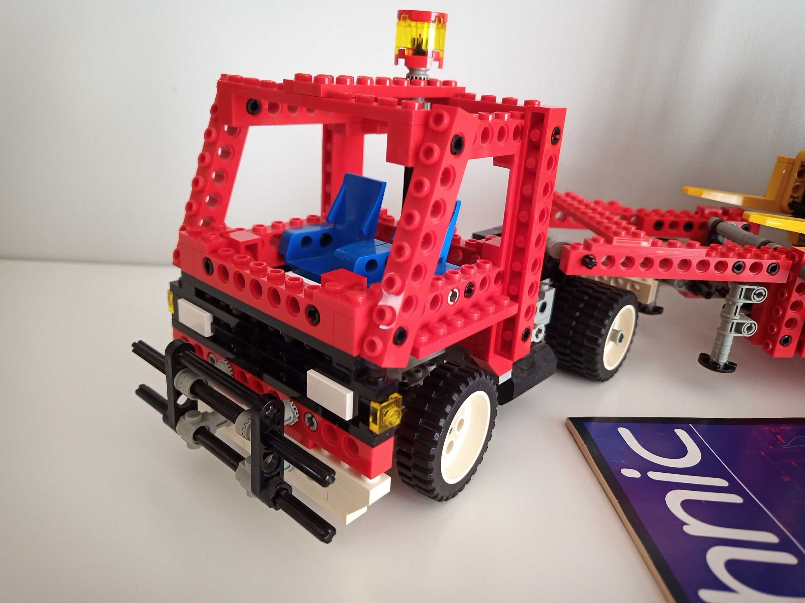 Lego Technic 8872 Forklift Transporter z 1993 roku!