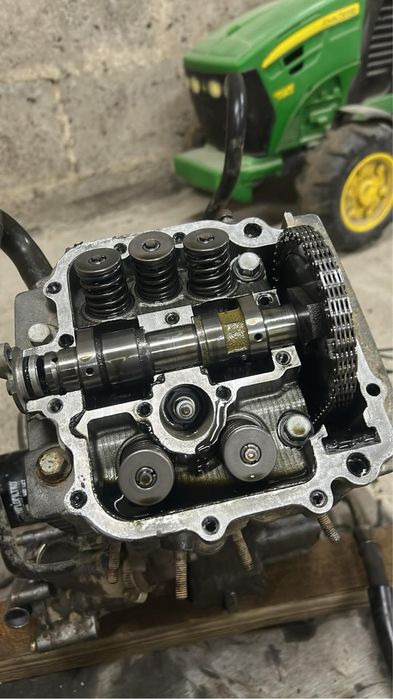 Sprzedam części Silnika i osprzęt Yamaha Raptor 660