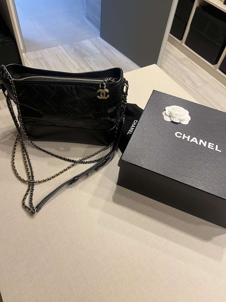 Продаю сумку Chanel gabrielle оригинал