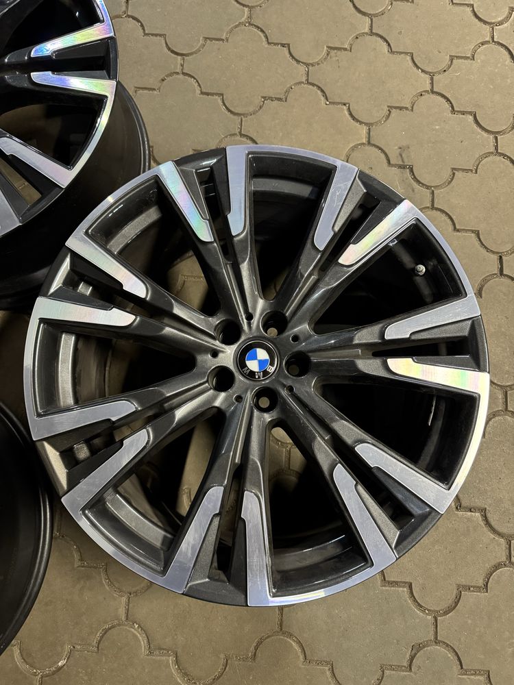 Диски б.у Original BMW X7 5.112 R22 ET32 9.5J ET43 10.5J 4 шт