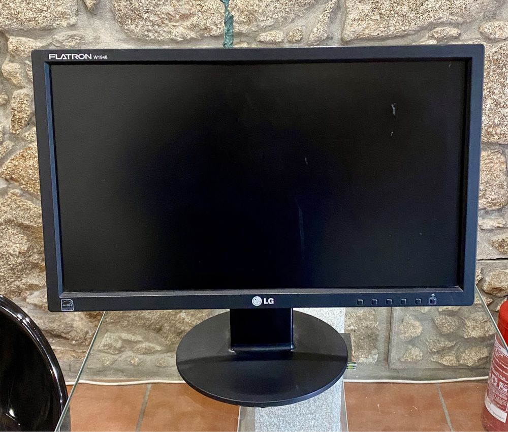 Monitor LG Flatron W1946