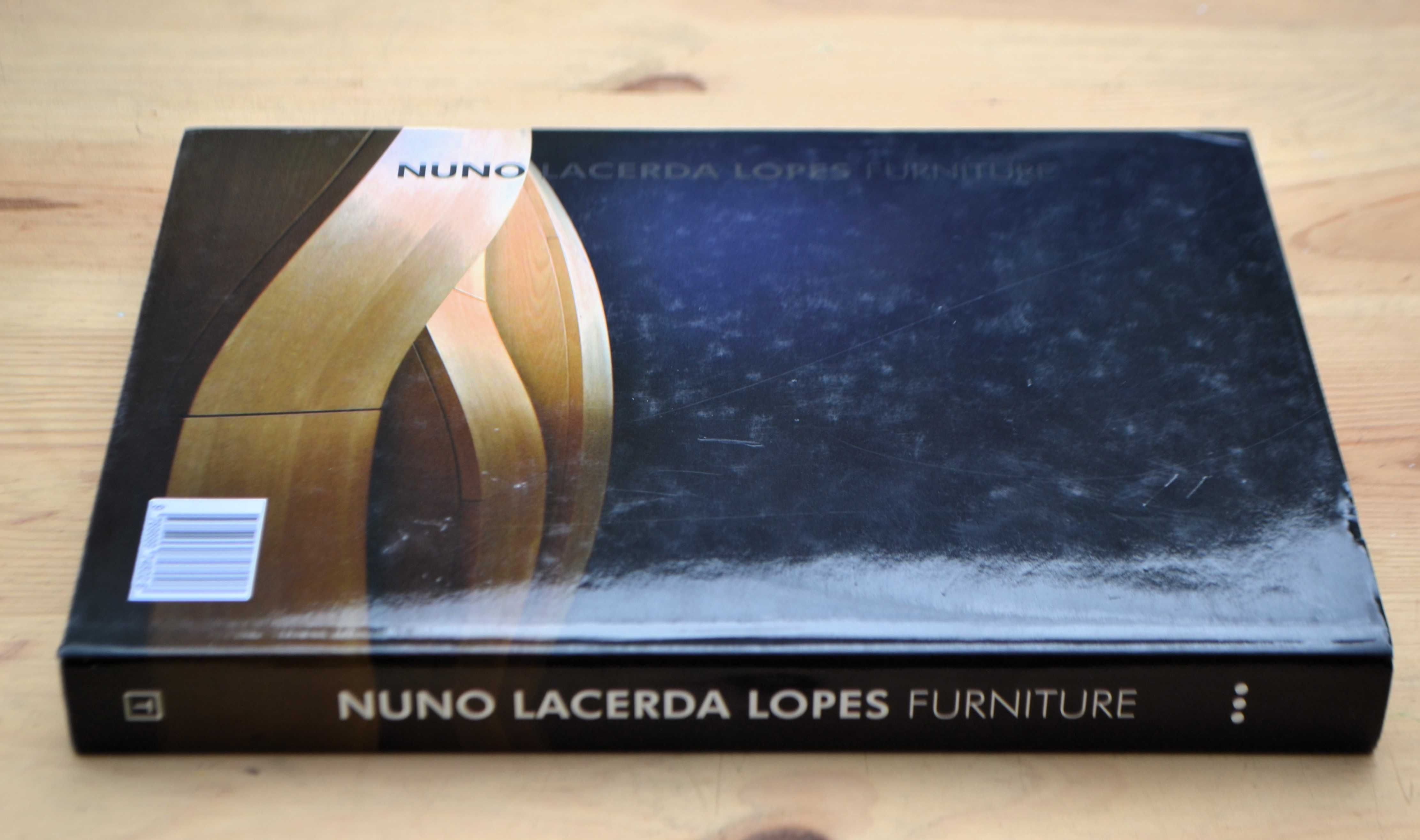 Nuno Lacerda Lopes.  Furniture
