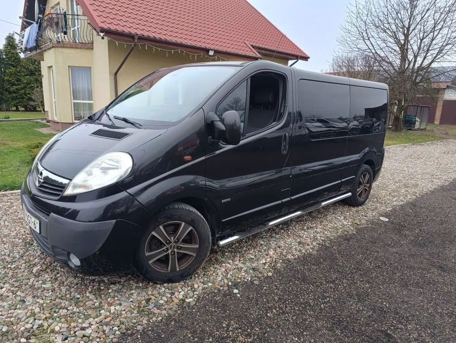 Opel Vivaro  Lift, Long, długi, klima, 6-osobowy, brygadówka , nie trafic
