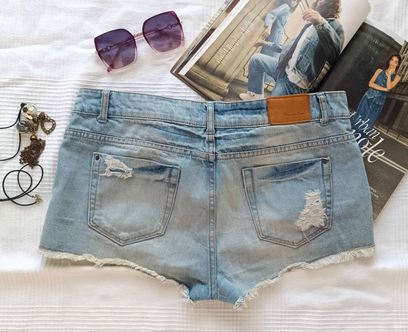 Spodenki jeansowe damskie Zara