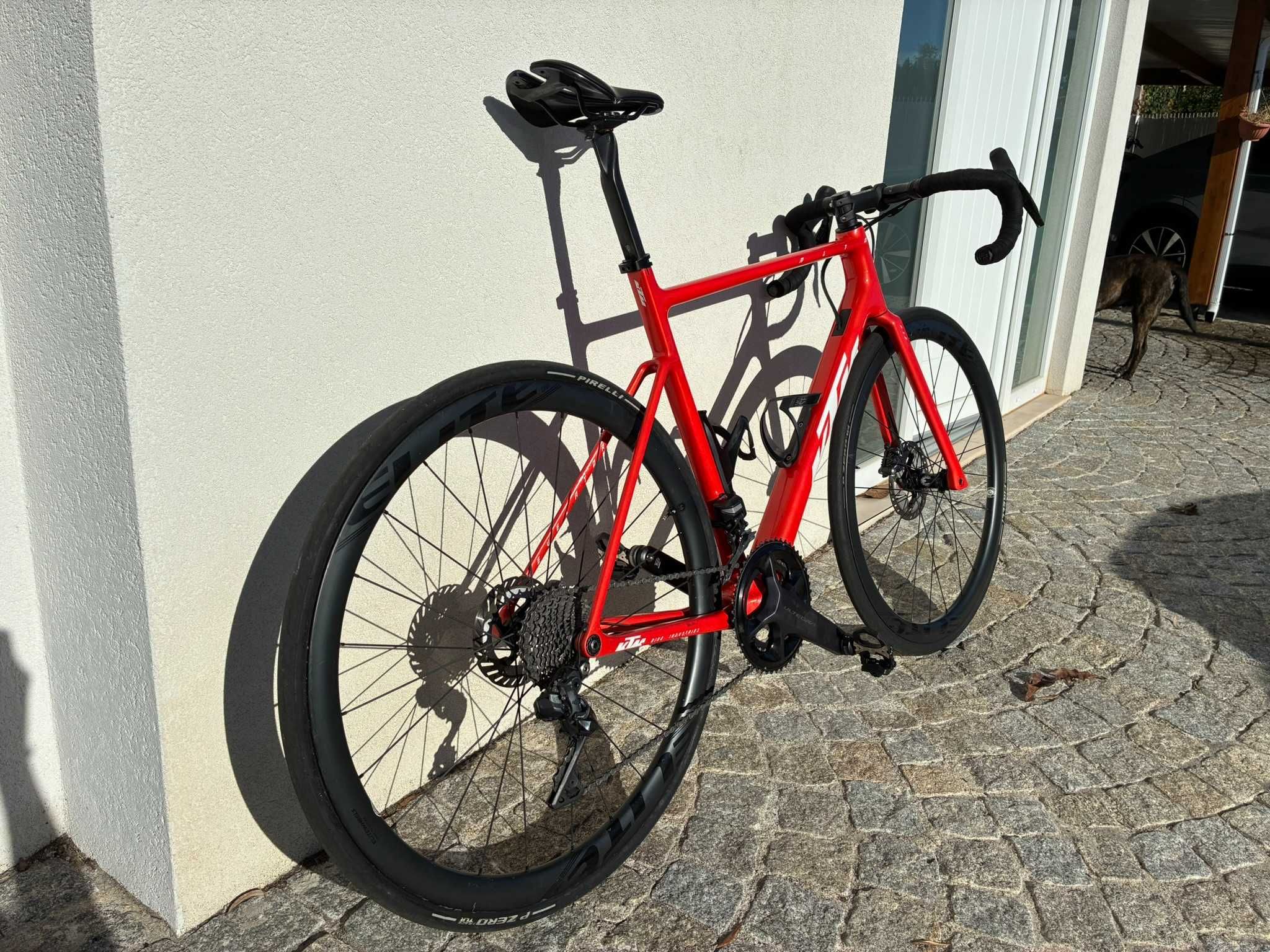 Bicicleta estrada KTM Revelator Alto F12 - Ultegra 11v Di2 - 2023