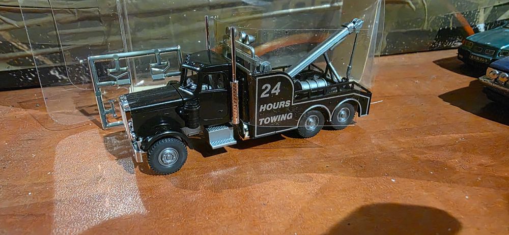 US truck holownik wiking 631 24 H0 1/87 likwidacja kolekcji