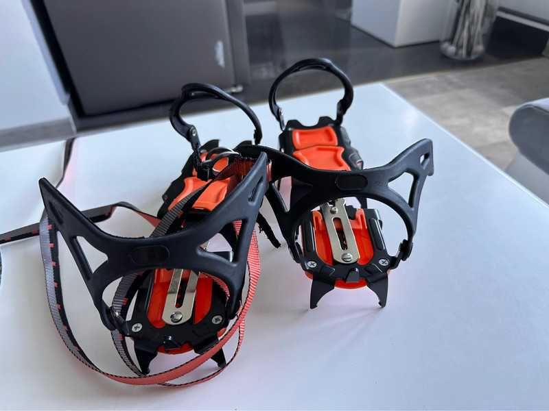 2 pary raków 12 zebów Crampons !