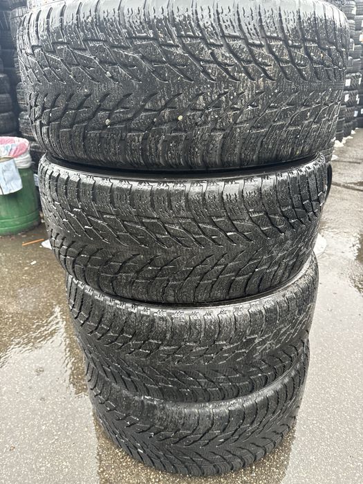 265/50/19 Nokian Hakkapeliitta R3