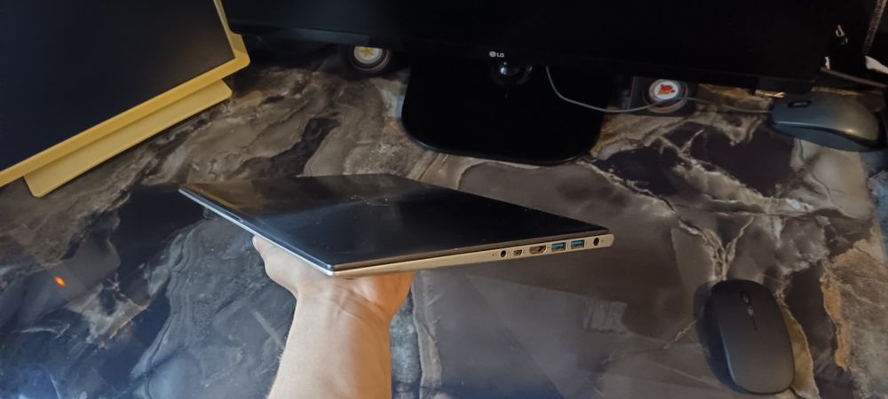 Asus zenbook i7. DDR3 10 gb. Nvidia