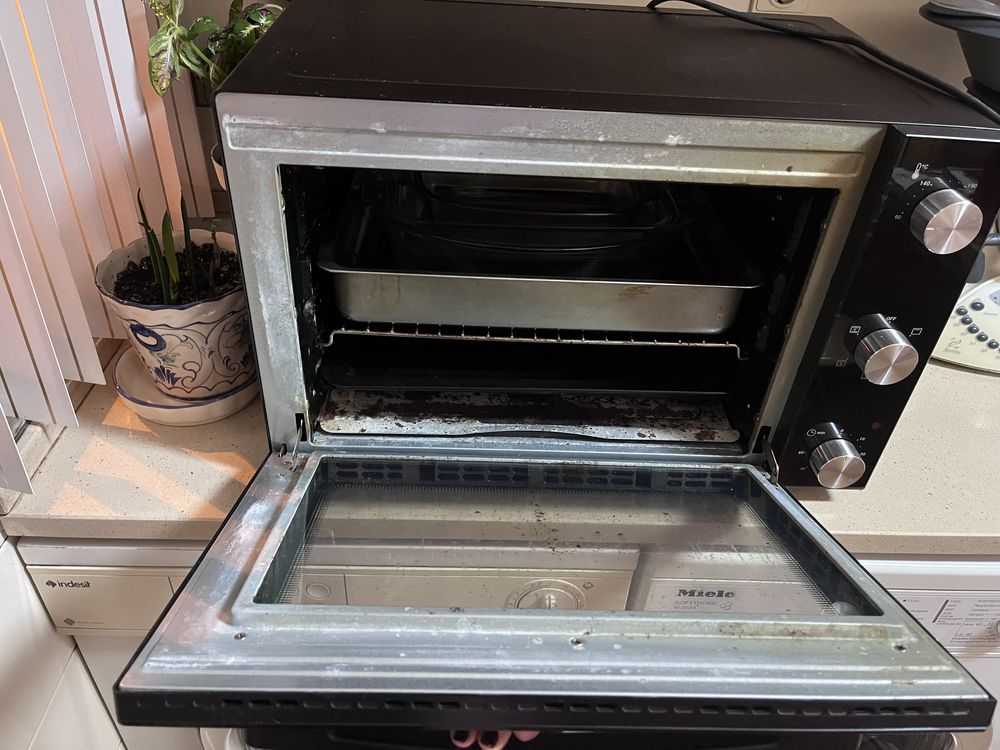 Mini forno eletrico