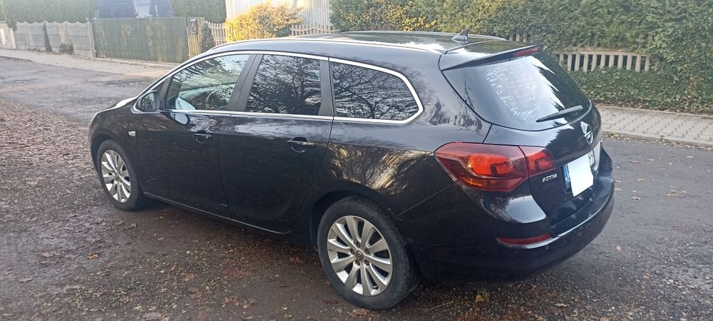 Opel Astra J Combi 1.7 CDTI