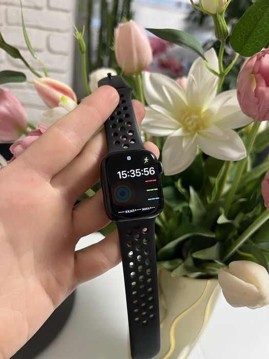 Apple Watch 8 41mm Midnight