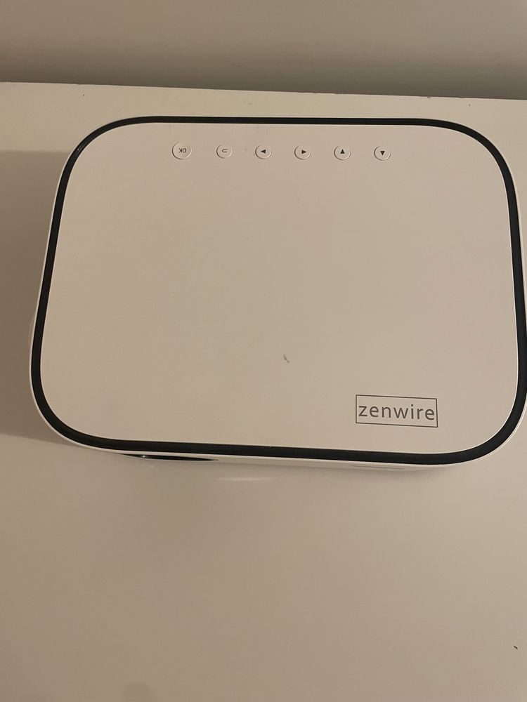Projektor Zenwire LED 1080p Wifi
