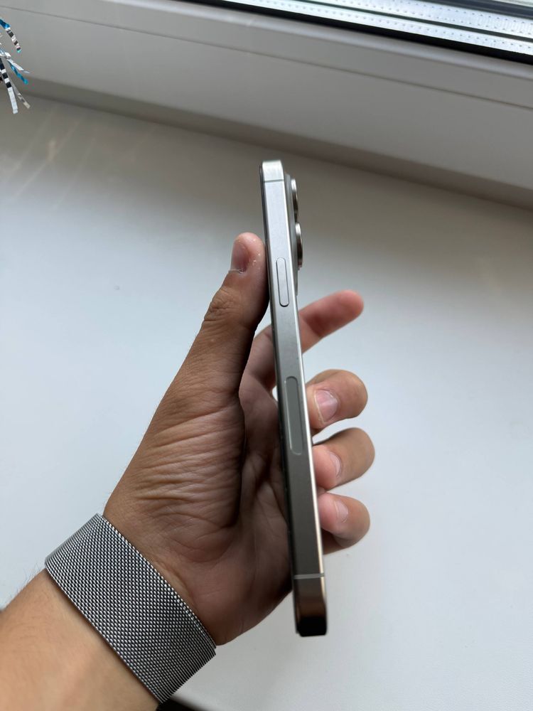 Iphone 15 pro max 256 e sim