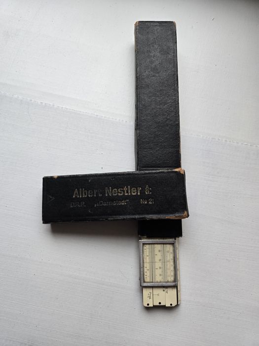 Oryginalny suwak logarytmiczny Albert Nestler Nr 21