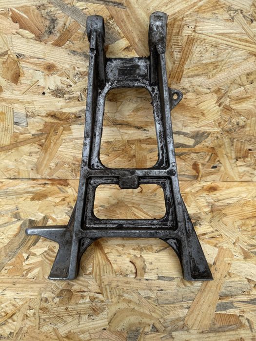 Центральная подножка на минск