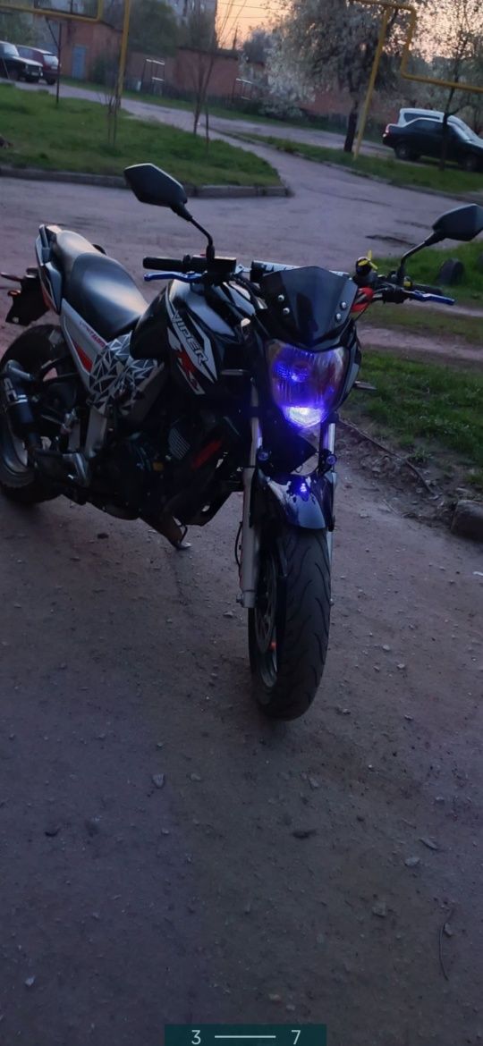 Viper vm200 r2..