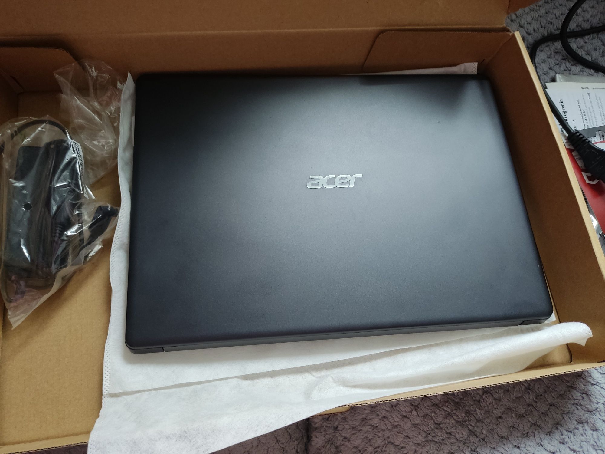 Laptop ACER Aspire 5