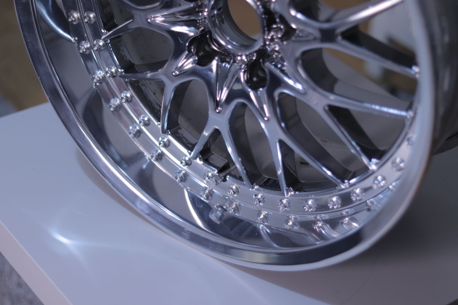 Work Rezax II 18" 9j Para