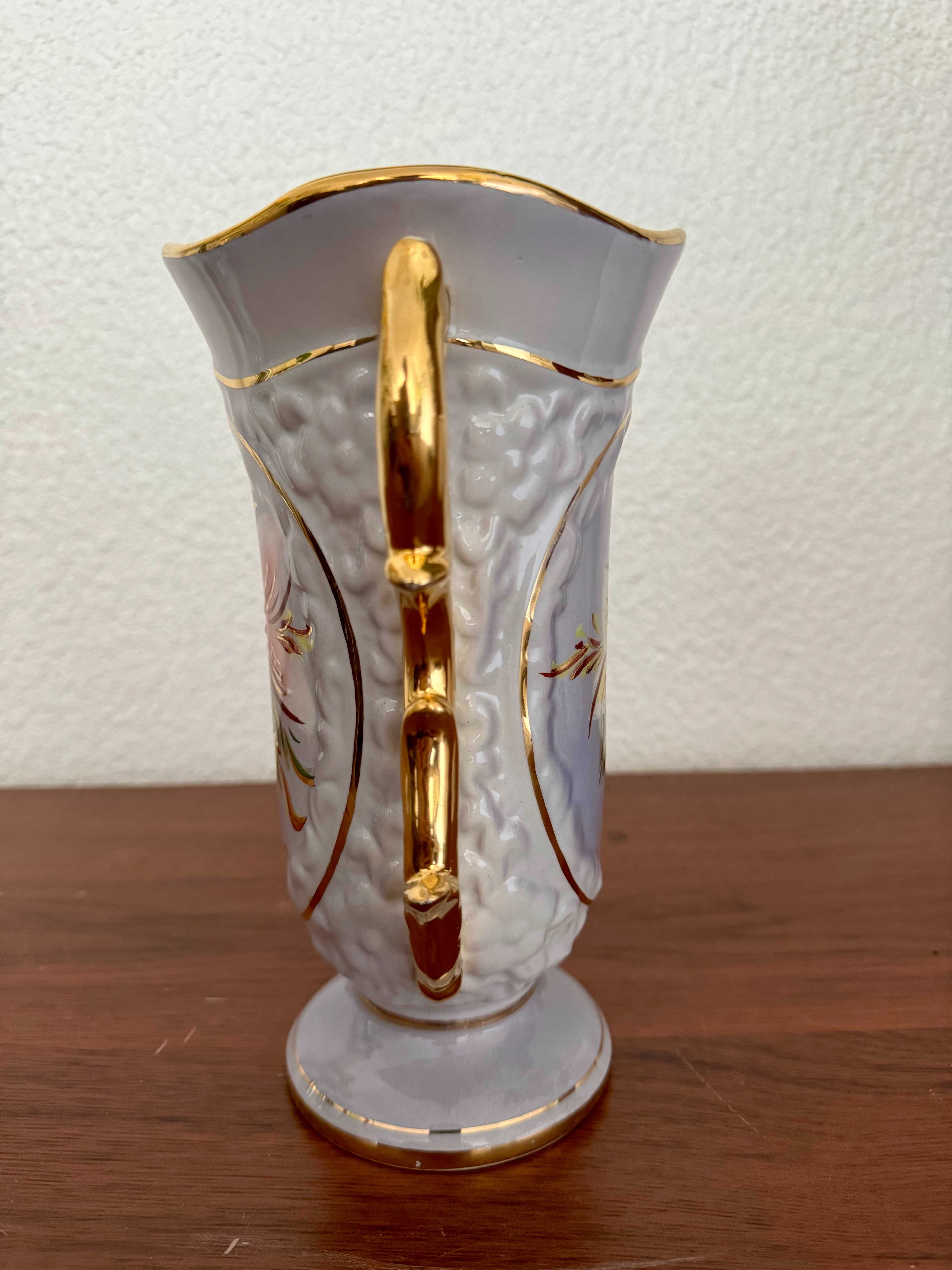 Vaso Alcobaça Portugal Vintage com Asas Douradas