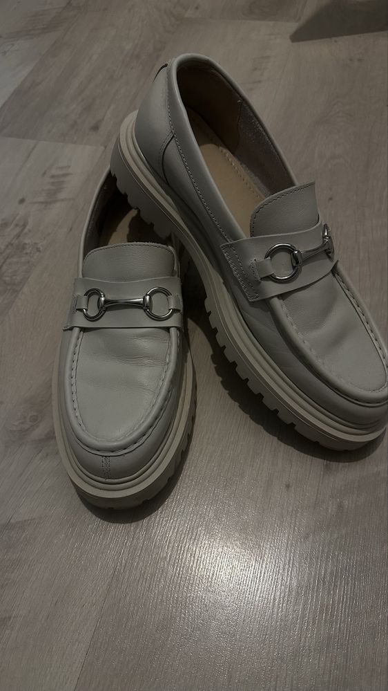 Молочні шкіряні мокасини gant jackmote (45)