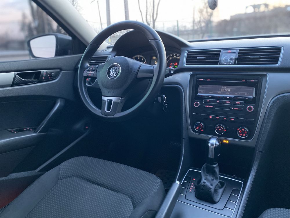 Volkswagen Passat B7 2013 рік 2.5 бензин Автомат Autolife