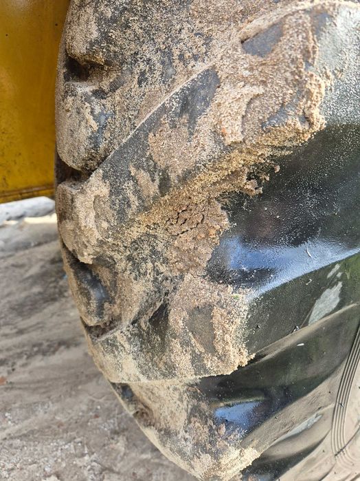 Koparko ładowarka Komatsu Wb93R 4x4 Rok 1999