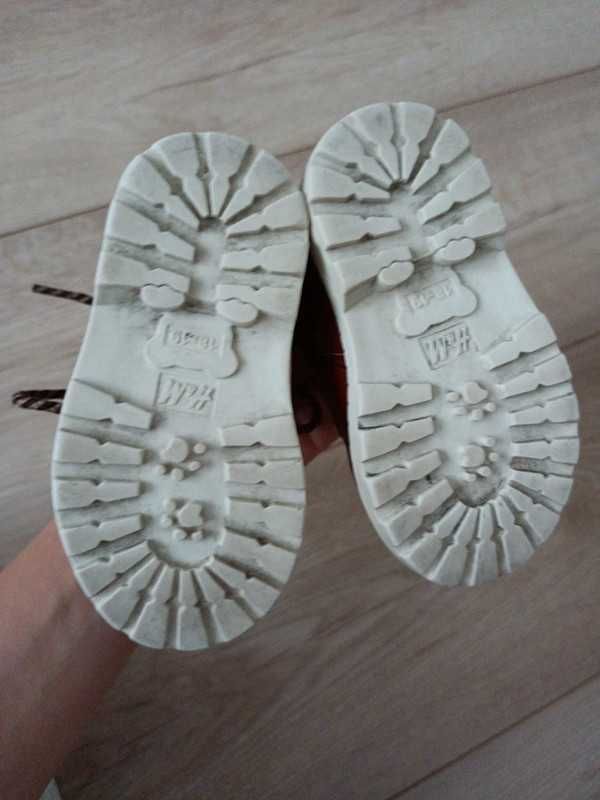 Buty zimowe na jesień zimę  r. 18 H&M