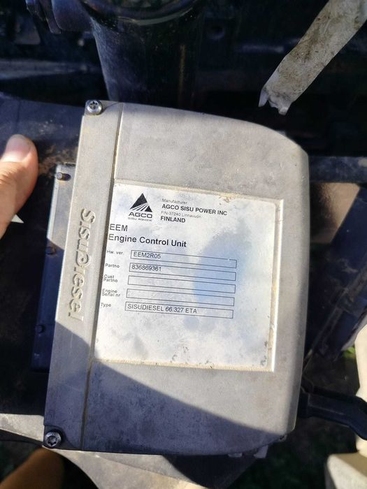 Usługa naprawy sterownika silnika SISU