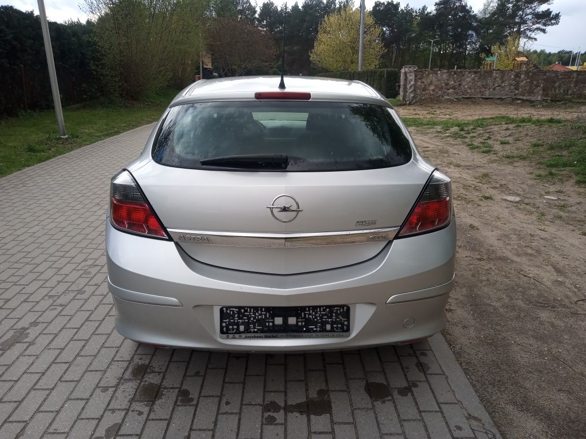 Opel Astra GTC 1.6 benzyna klima stan bdb okazja