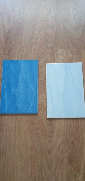 Новая в упаковке керамическая плитка.