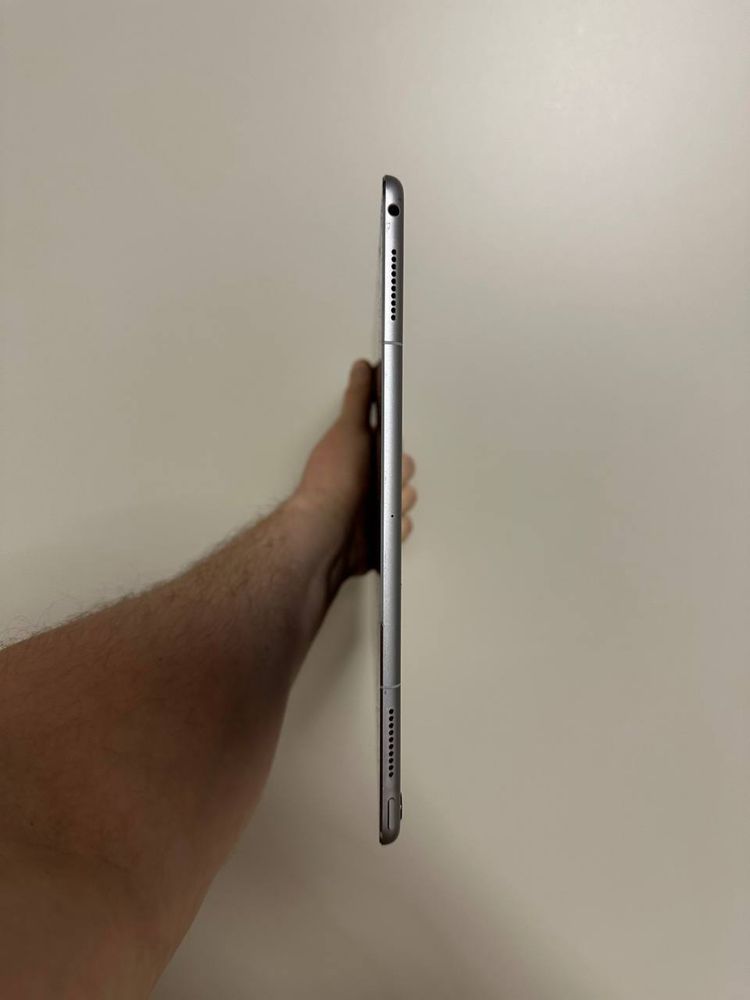 Apple Ipad Pro 2 gen 12.9 256 GB Wi-Fi + LTE
