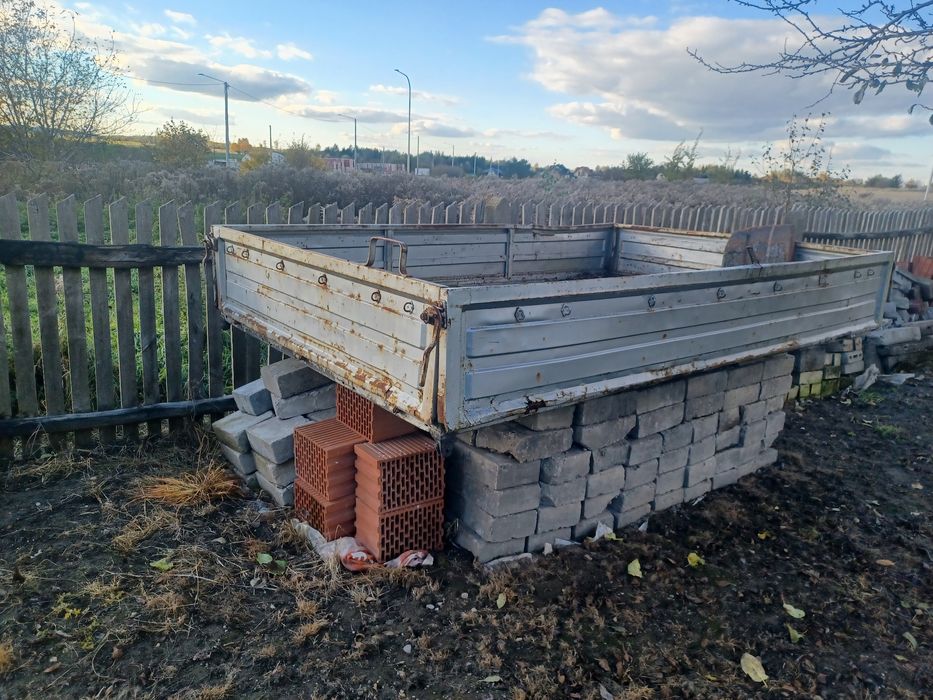 Paka skrzynia ładunkowa