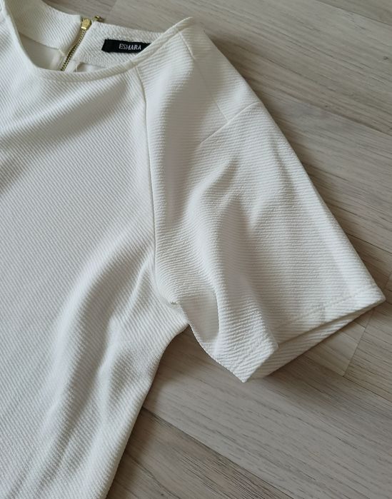 Esmara biała krótka sukienka tunika krótki rękaw 16/ 42