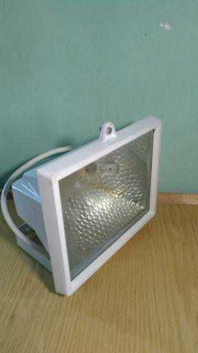 Прожектор під галогенну лампу 400Вт