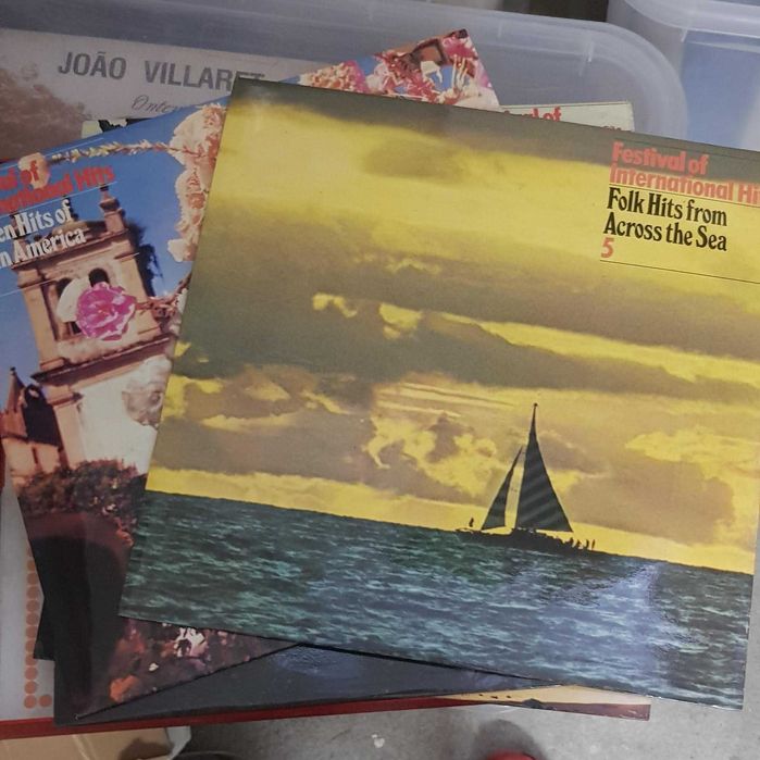 Coletânea Festival of International Hits – 9 LPs