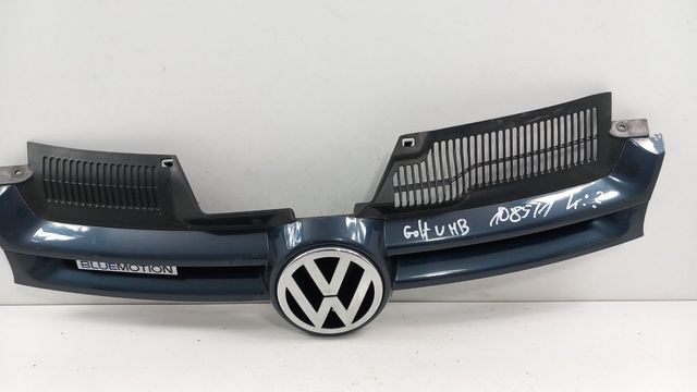 VW GOLF V  5 ATRAPA GRILL