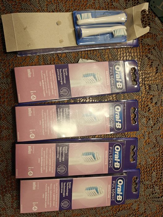 18x Nowe Oral-B Pulsonic Sensitive Końcówki do szczoteczek 18 sztuk