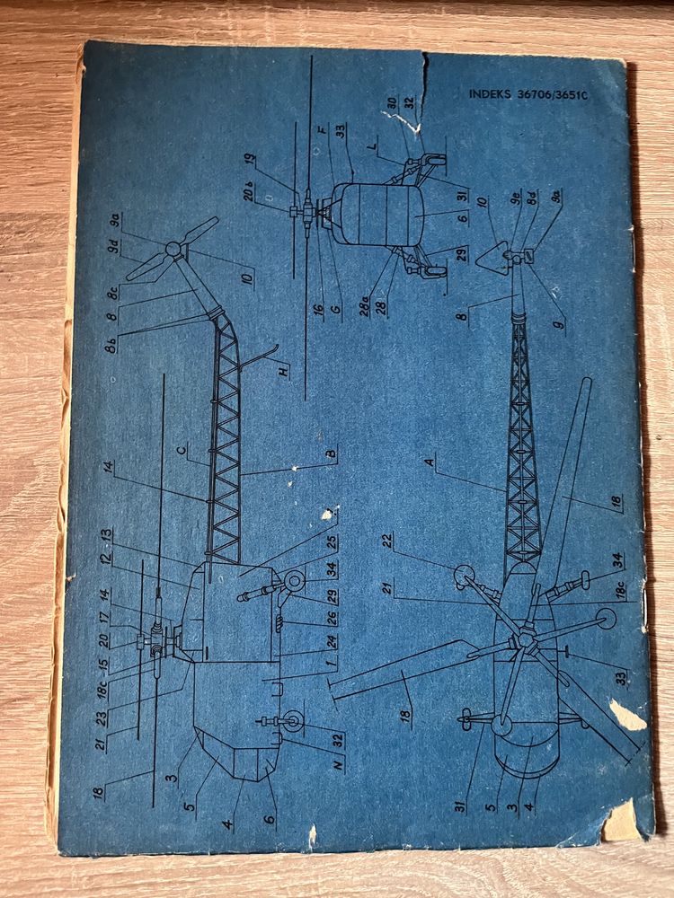 Mały modelarz Śmigłowiec Żuk 12/1975