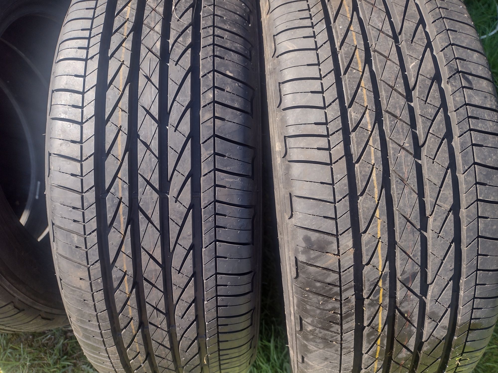 Opony Bridgestone 215/60r17 96H