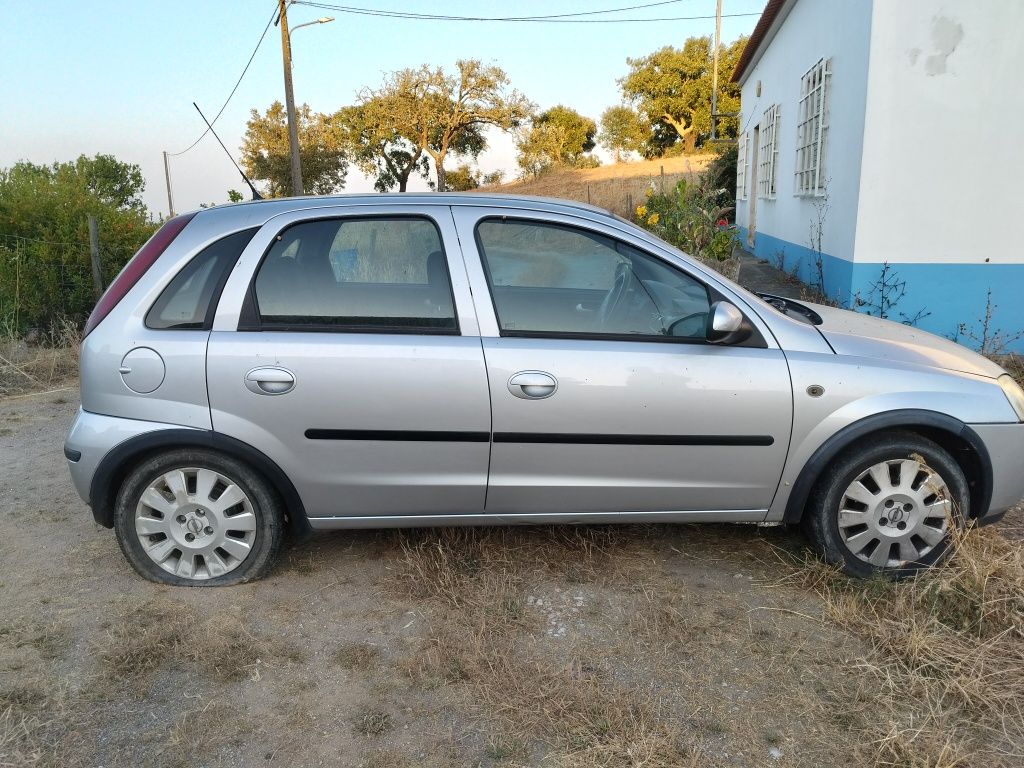 Opel corsa 1.2..