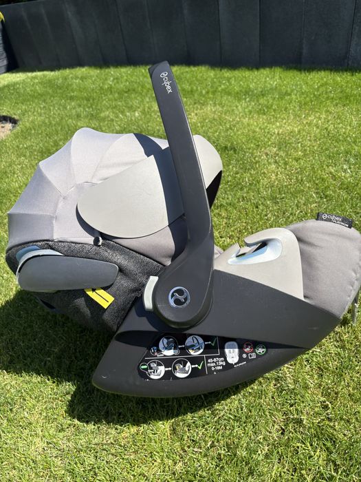 Fotelik cybex cloud z baza obrotowa