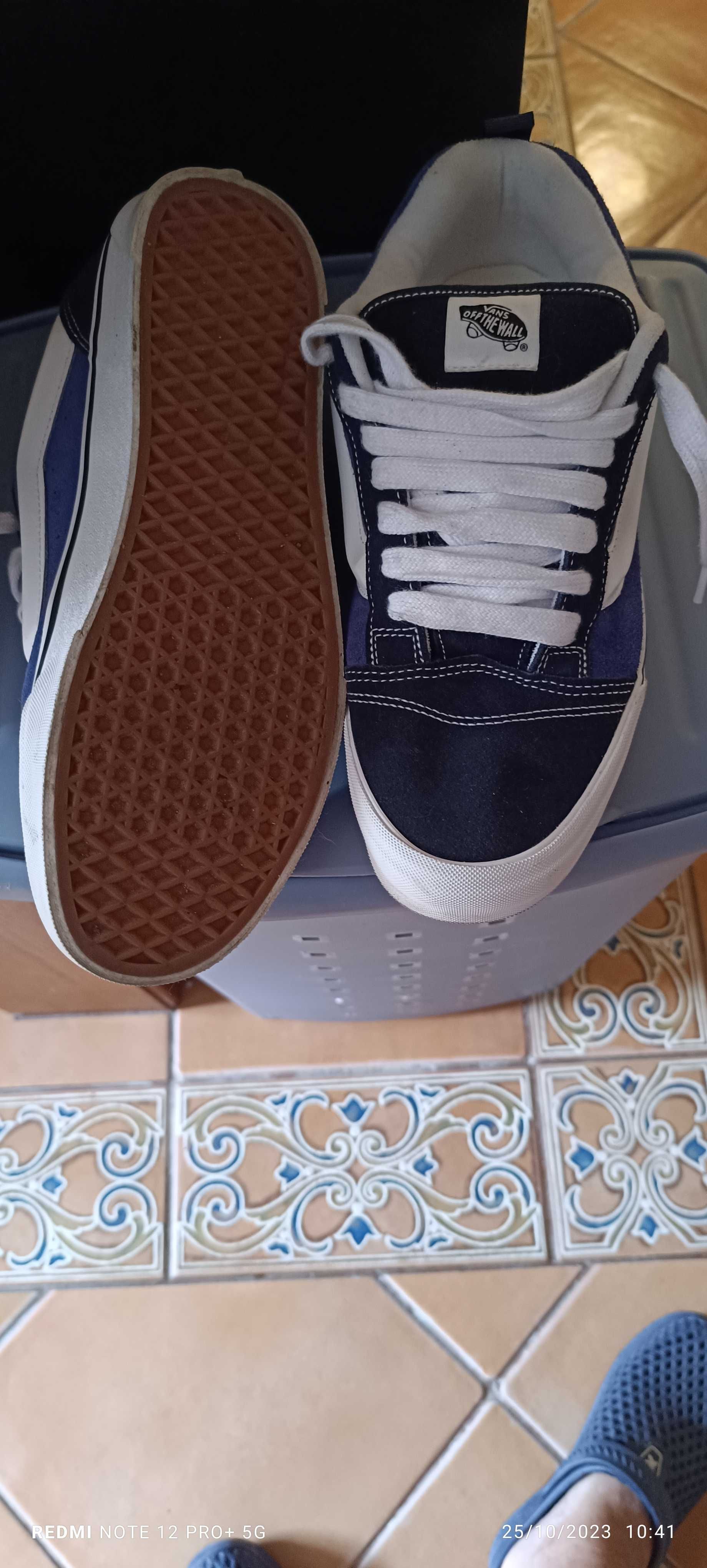 Vans old skool novas