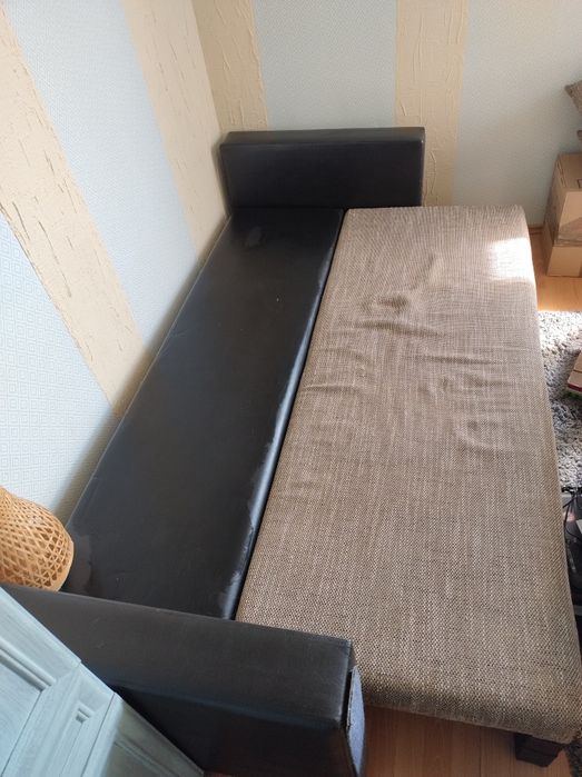 Rozkładana sofa z pojemnikiem  sofa do małego mieszkania 220x84