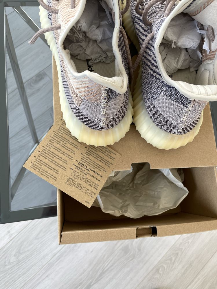 Adidas yeezy boost ash pearl