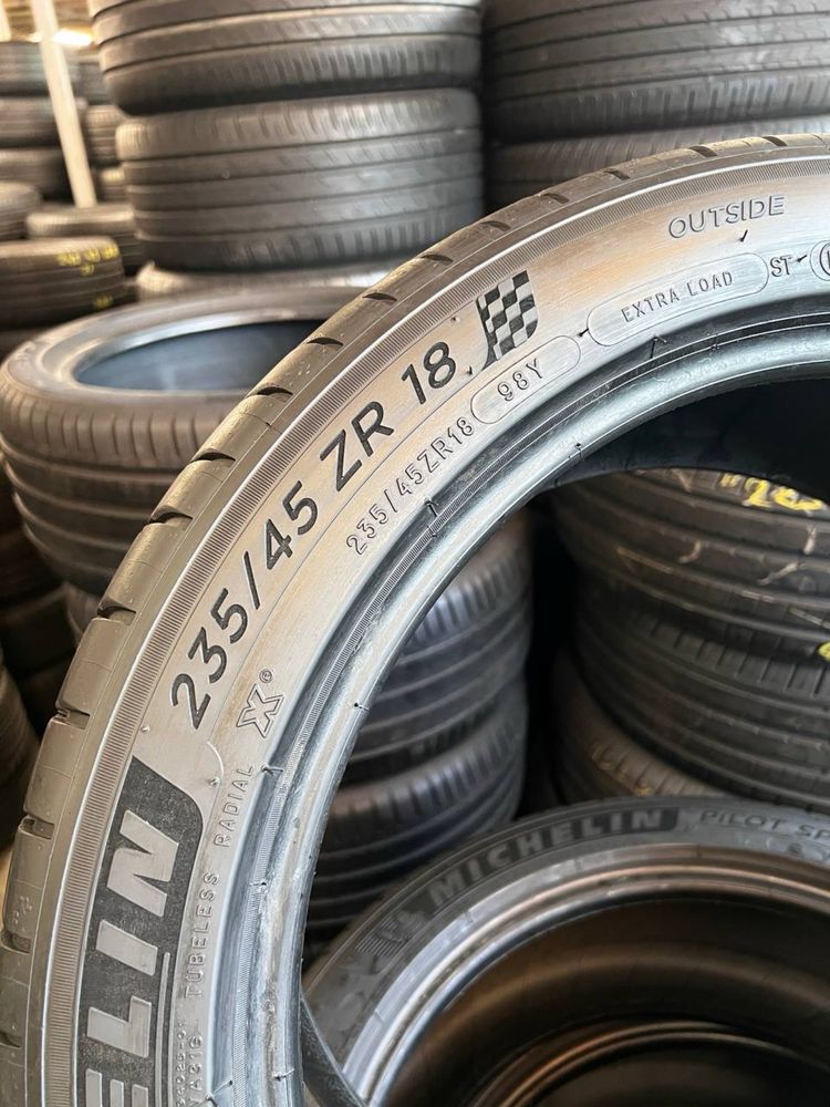 Шини Літні 235х45хR18 MICHELIN PILOT SPORT 4 / 4шт / 95+%Протектор 24р