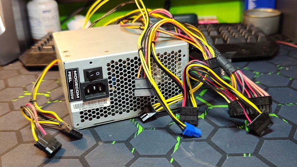 Zasilacz ATX Modecom Feel 500W