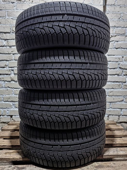 Зимові 215/55r16 Hankook | 2023 | 7mm | Hungary | Преміум шини | 4шт